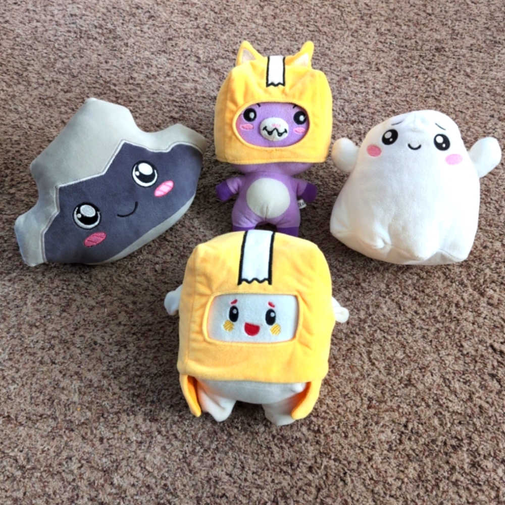 Lanky Box plushies lot AND Box (Pic 2)